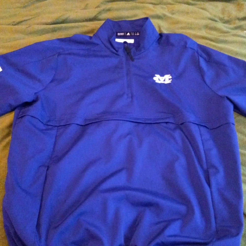 Addias XL purple water repellent pullover.